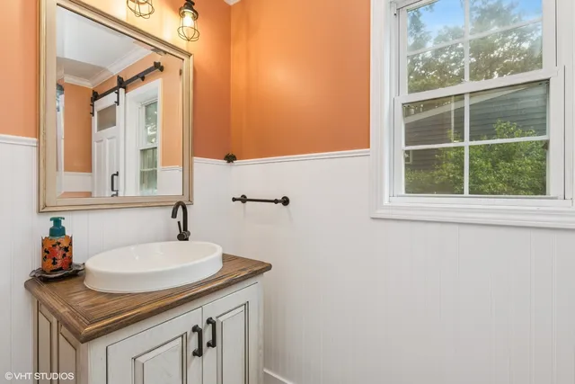 $439,000 | 36497 North Hawthorne Lane, Ingleside, IL 60041