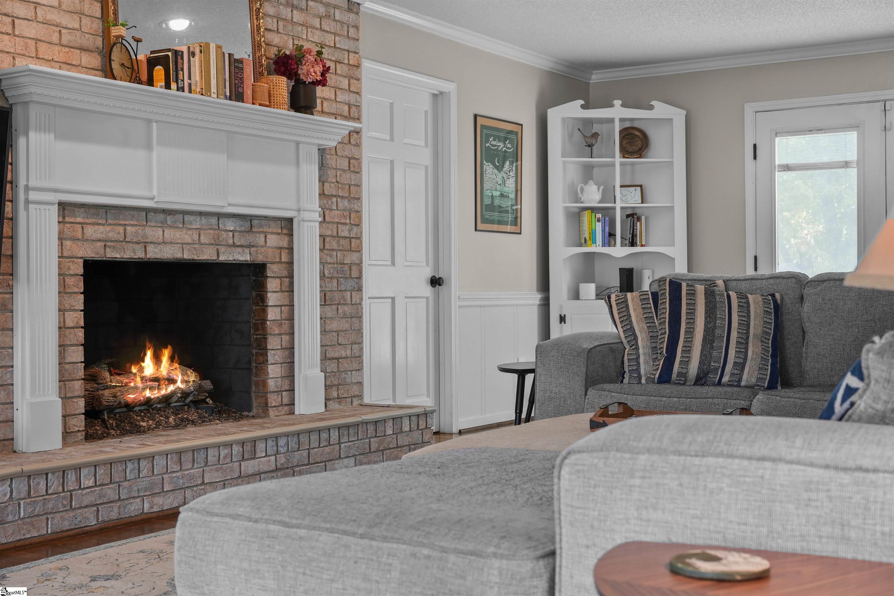 901 Huntington Road Easley, SC 29642 - Photo 7 of 38