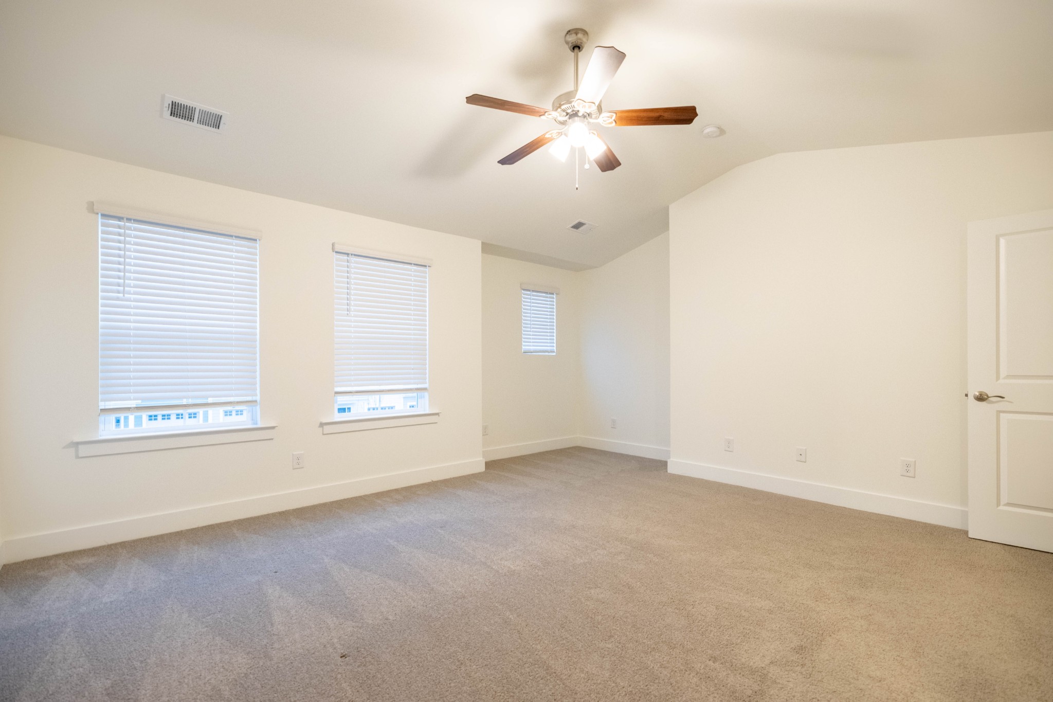 1061 Sweetleaf Drive Franklin, TN 37064 - Photo 10 of 51