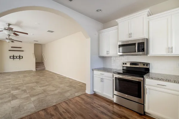 $2,295 | 1055 South Reber Avenue, Gilbert, AZ 85296