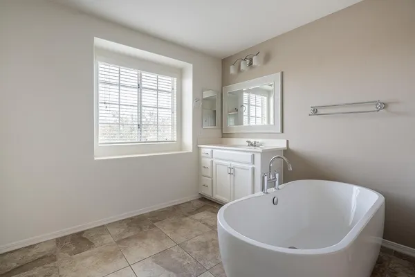 $2,295 | 1055 South Reber Avenue, Gilbert, AZ 85296