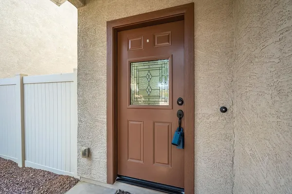 $2,295 | 1055 South Reber Avenue, Gilbert, AZ 85296