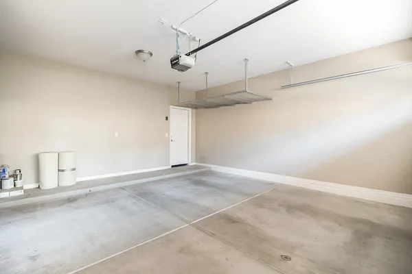 $2,295 | 1055 South Reber Avenue, Gilbert, AZ 85296