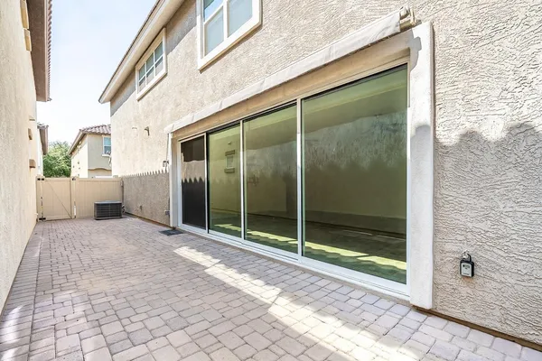 $2,295 | 1055 South Reber Avenue, Gilbert, AZ 85296