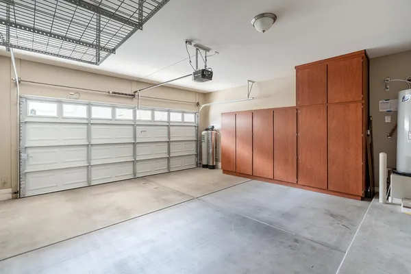 $2,295 | 1055 South Reber Avenue, Gilbert, AZ 85296