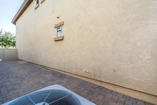 $2,295 | 1055 South Reber Avenue, Gilbert, AZ 85296