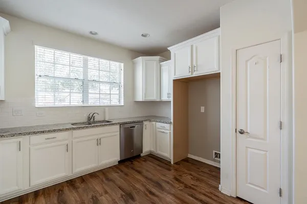 $2,295 | 1055 South Reber Avenue, Gilbert, AZ 85296