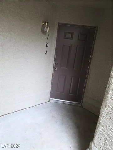 $1,450 | 5018 South Rainbow Boulevard, Unit 104, Las Vegas, NV 89118