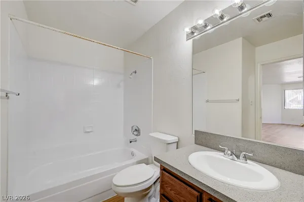 $1,495 | 5018 South Rainbow Boulevard, Unit 104, Las Vegas, NV 89118