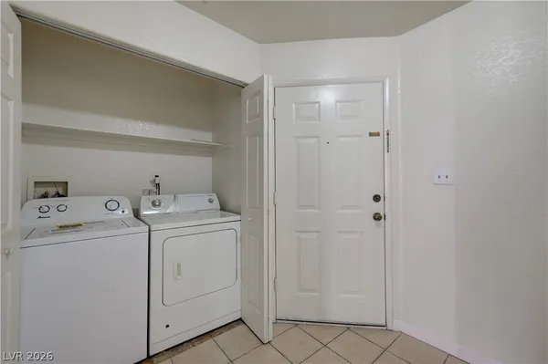$1,495 | 5018 South Rainbow Boulevard, Unit 104, Las Vegas, NV 89118