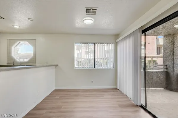 $1,495 | 5018 South Rainbow Boulevard, Unit 104, Las Vegas, NV 89118