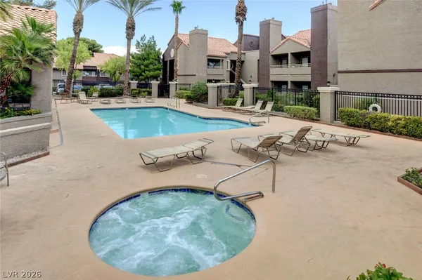 $1,495 | 5018 South Rainbow Boulevard, Unit 104, Las Vegas, NV 89118