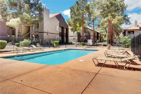 $1,495 | 5018 South Rainbow Boulevard, Unit 104, Las Vegas, NV 89118