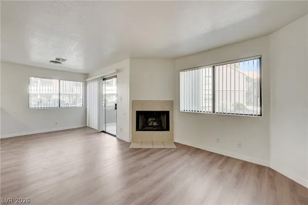 $1,495 | 5018 South Rainbow Boulevard, Unit 104, Las Vegas, NV 89118