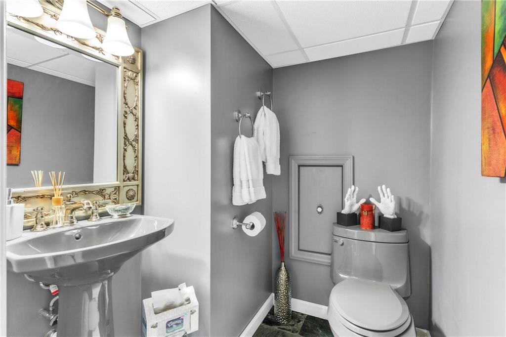220 Belmont Road Butler, PA 16001 - Photo 37 of 50