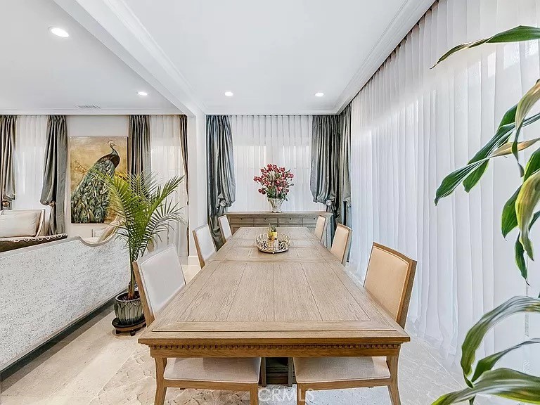 65 Rockinghorse Irvine, CA 92602 - Photo 8 of 45 a view of a dining room with furniture