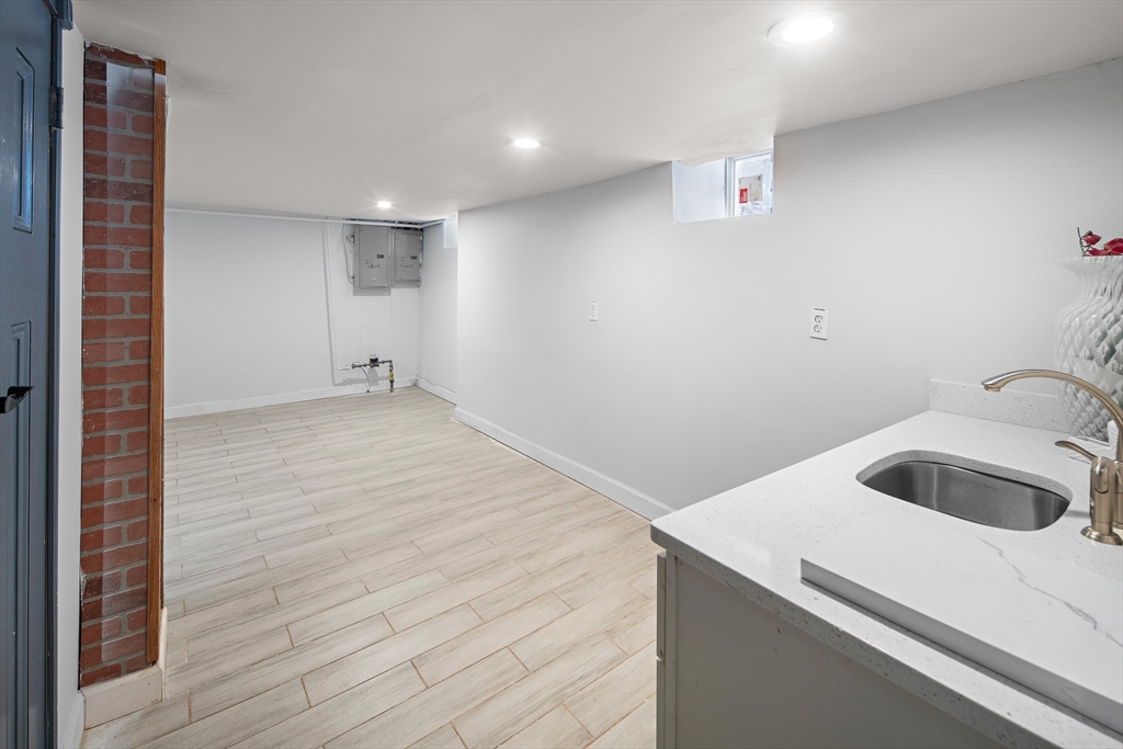 40 Buffum Street, Unit 1 Salem, MA 01970 - Photo 19 of 21