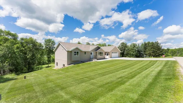 $549,000 | 9032 Breezy Circle Northwest, Alexandria, MN 56308