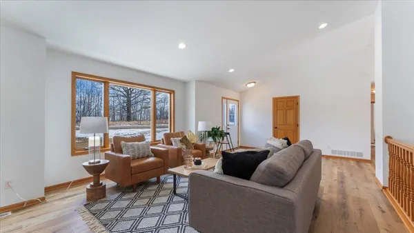 $549,000 | 9032 Breezy Circle Northwest, Alexandria, MN 56308