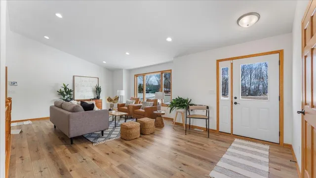 $549,000 | 9032 Breezy Circle Northwest, Alexandria, MN 56308