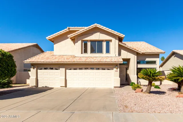 $599,999 | 1530 East Bruce Avenue, Gilbert, AZ 85234