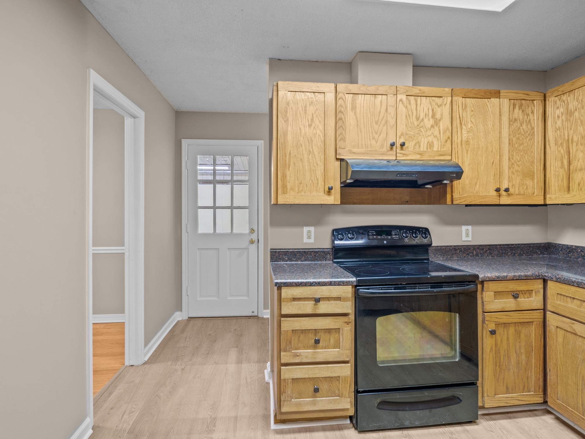 142 Hickory Hill Drive Inman, SC 29349 - Photo 4 of 31