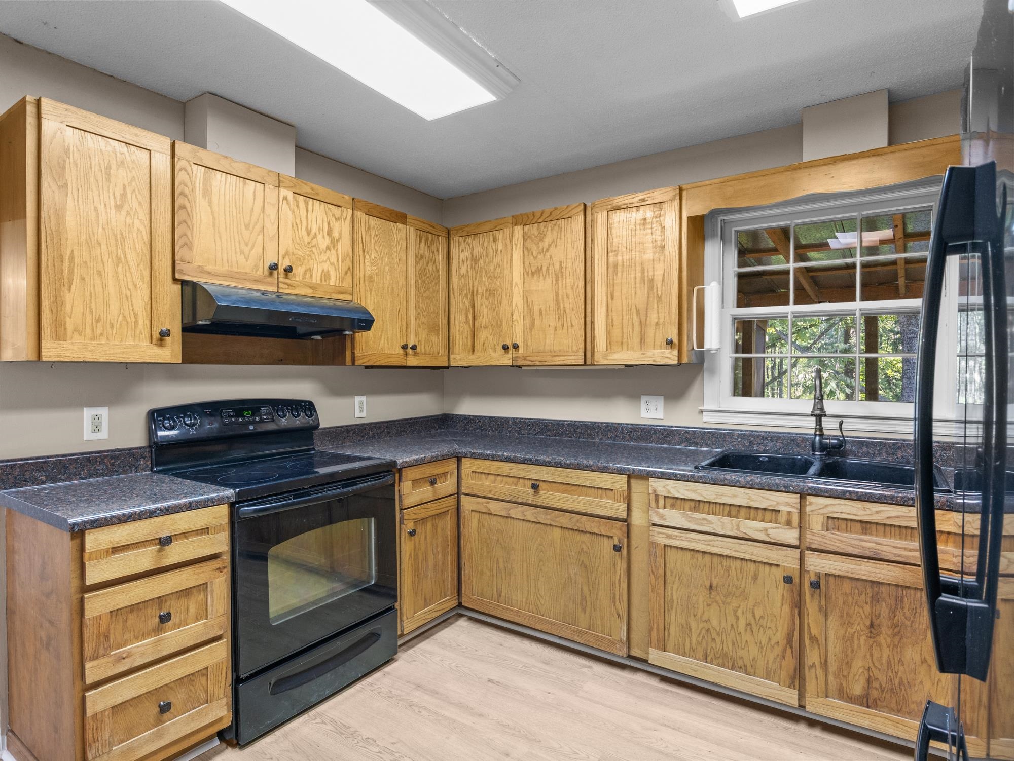 142 Hickory Hill Drive Inman, SC 29349 - Photo 5 of 31