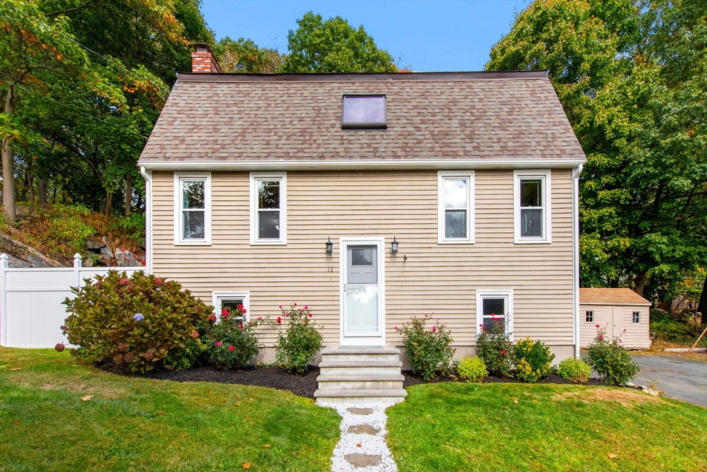 13 Locust Street Beverly, MA 01915 - Photo 1 of 30 Gallery Image 1