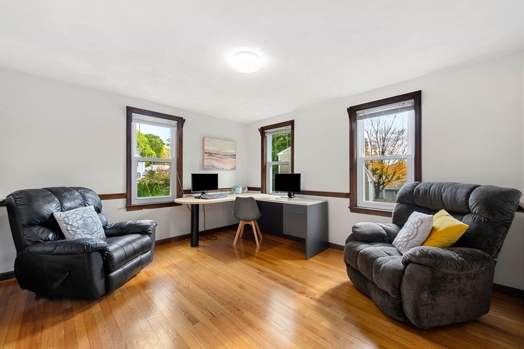 13 Locust Street Beverly, MA 01915 - Photo 15 of 30 Gallery Image 15