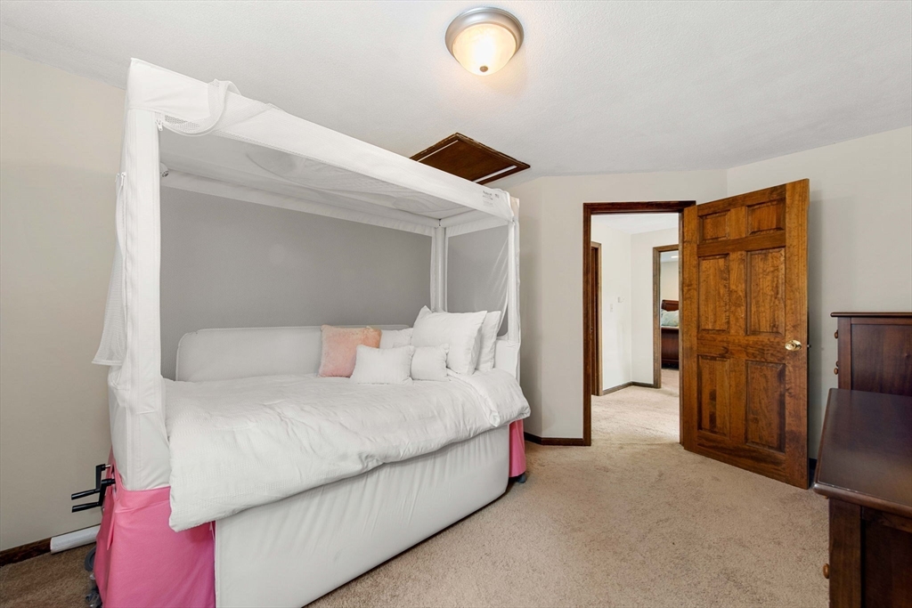 13 Locust Street Beverly, MA 01915 - Photo 22 of 30 Gallery Image 22