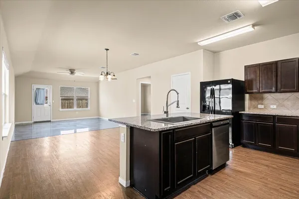 $1,800 | 12220 Walter Vaughn Drive, Manor, TX 78653