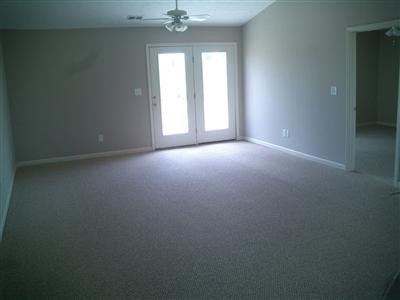 717 Williams Road Nicholasville, KY 40356 - Photo 12 of 13 large dining room/family room with vault