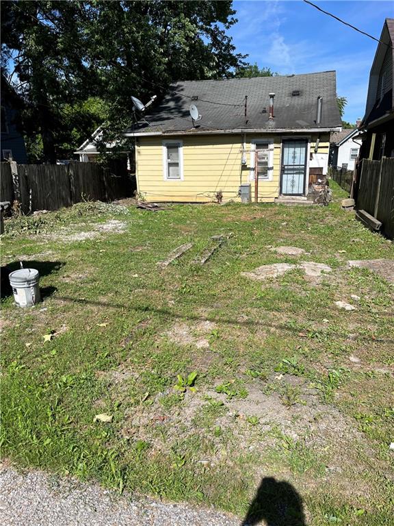 948 Ketcham Street Indianapolis, IN 46222 - Photo 17 of 21