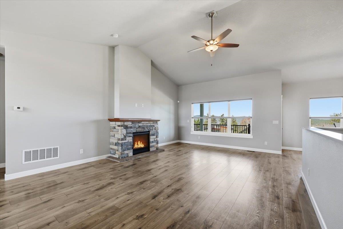 2712 West Howesdale Road Spokane, WA 99208 - Photo 11 of 49