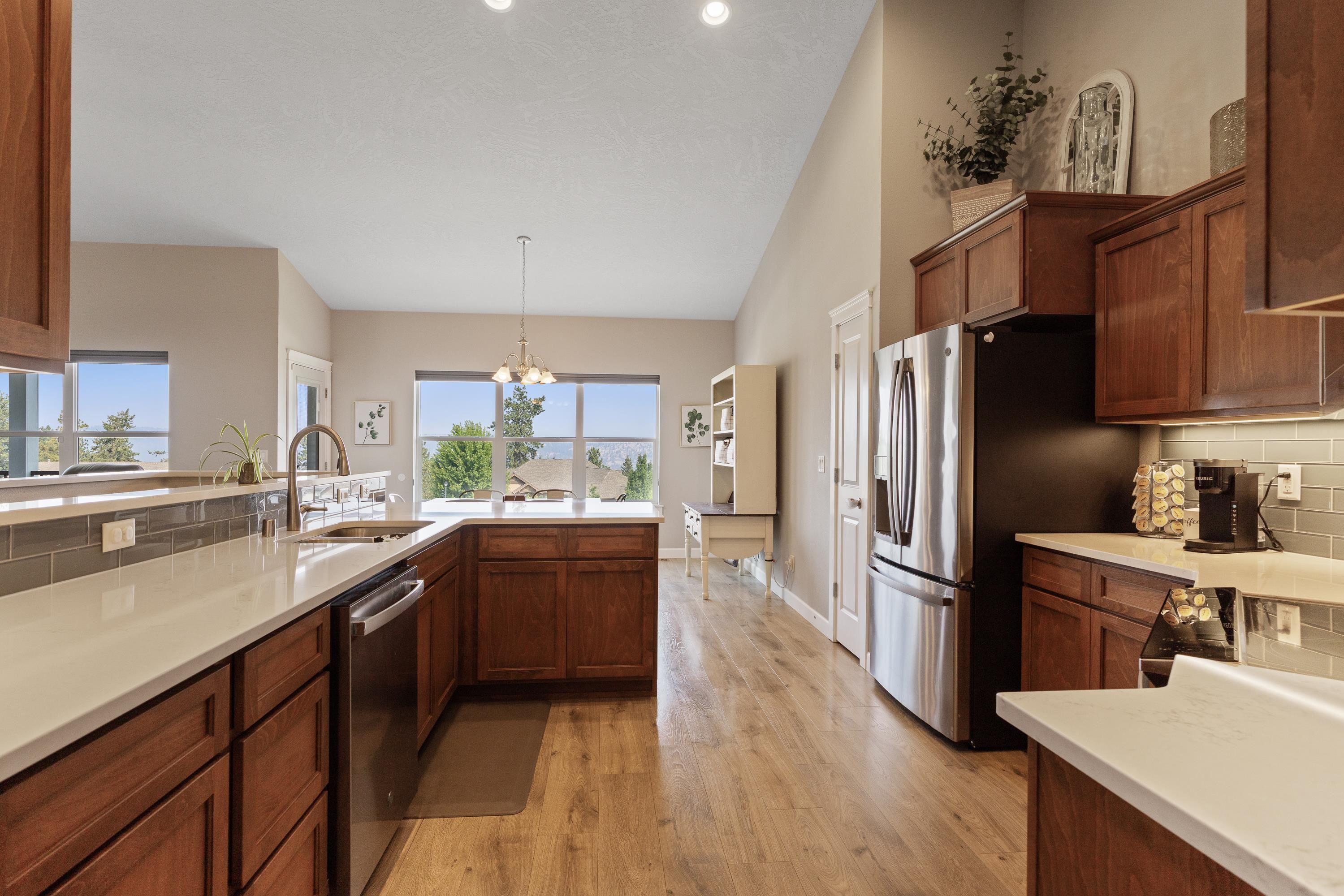 2712 West Howesdale Road Spokane, WA 99208 - Photo 15 of 49