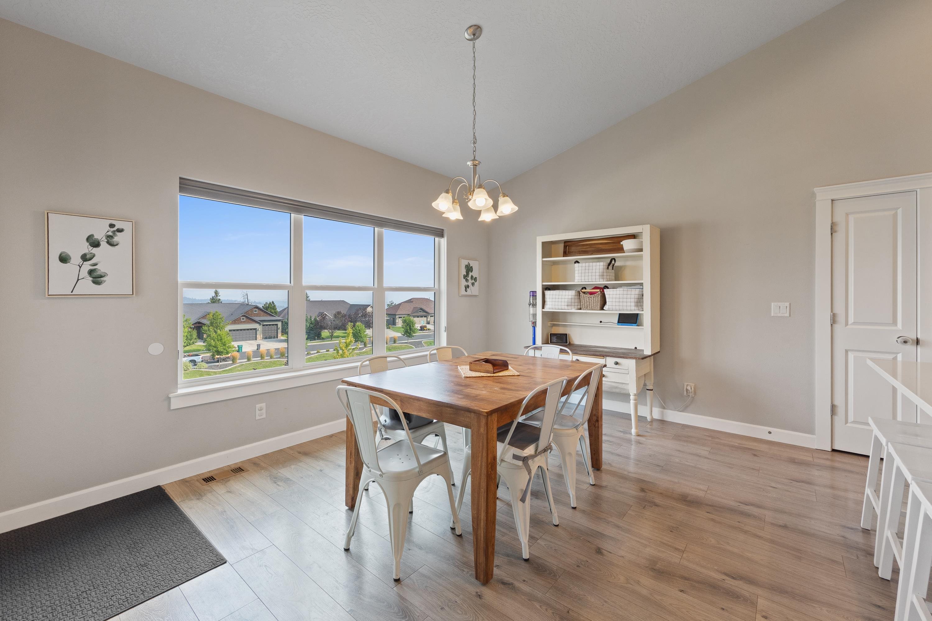 2712 West Howesdale Road Spokane, WA 99208 - Photo 16 of 49