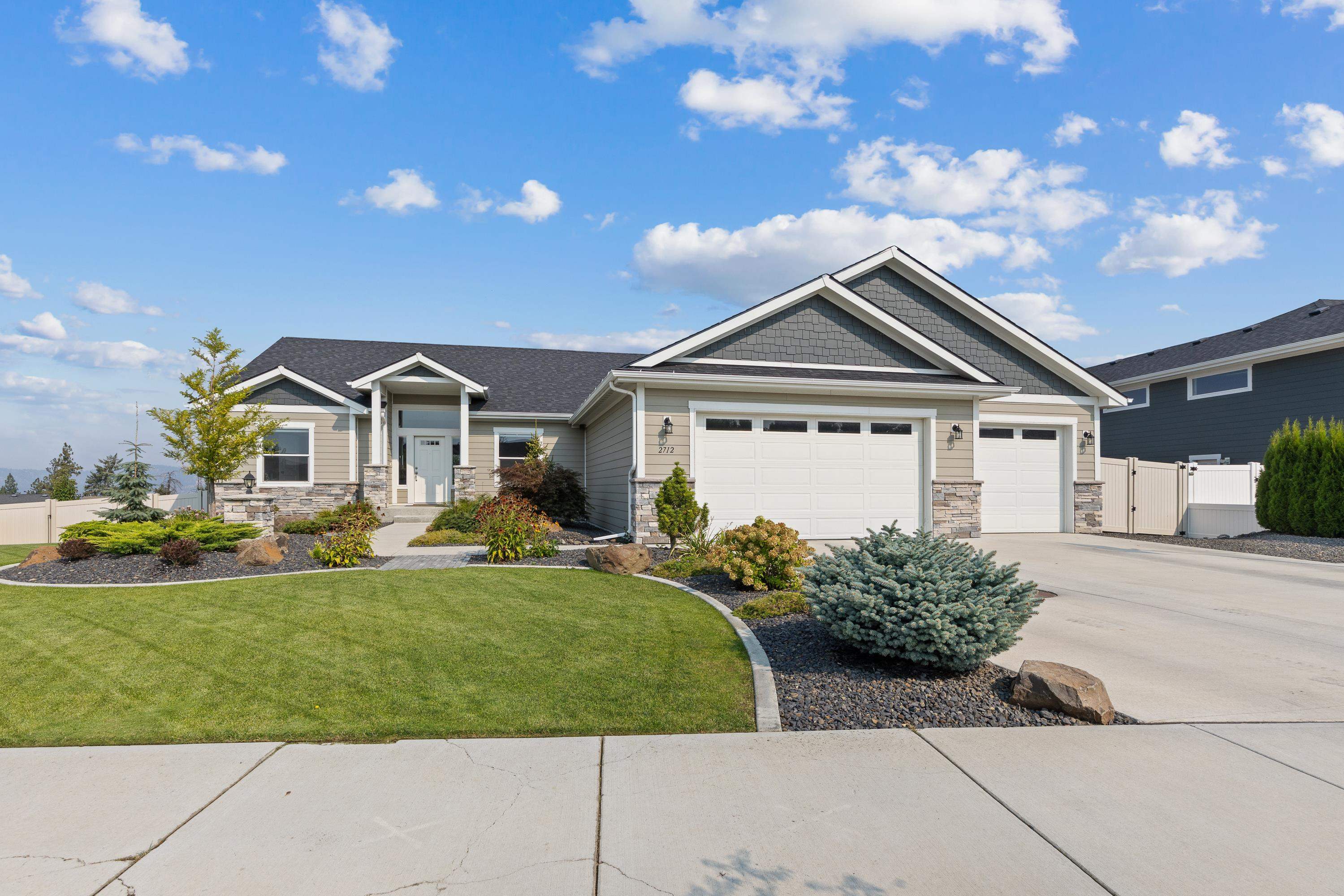 2712 West Howesdale Road Spokane, WA 99208 - Photo 4 of 49