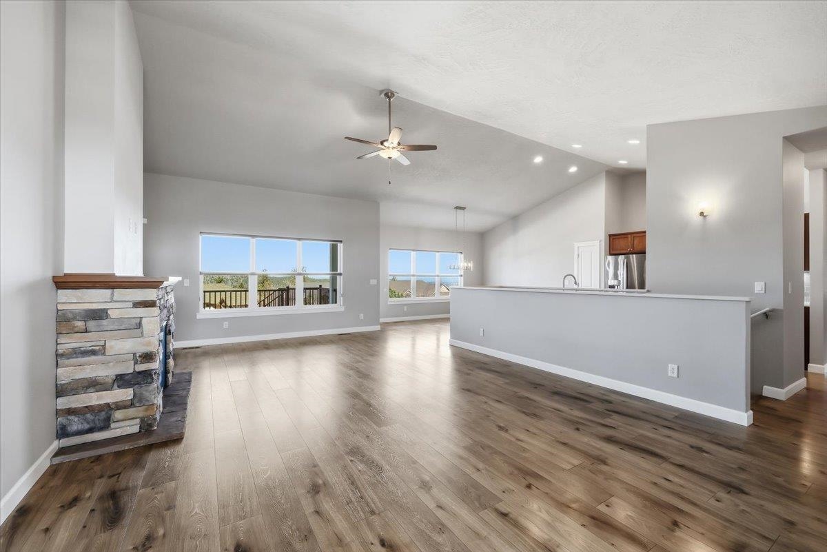 2712 West Howesdale Road Spokane, WA 99208 - Photo 8 of 49