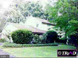 323 Ponds Edge Road West Chester, PA 19382 - Photo 1 of 1 Gallery Image 1