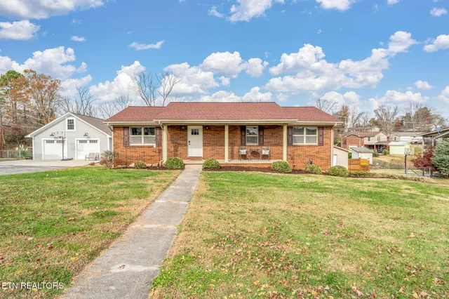 $440,000 | 7637 Cranley Road, Powell, TN 37849