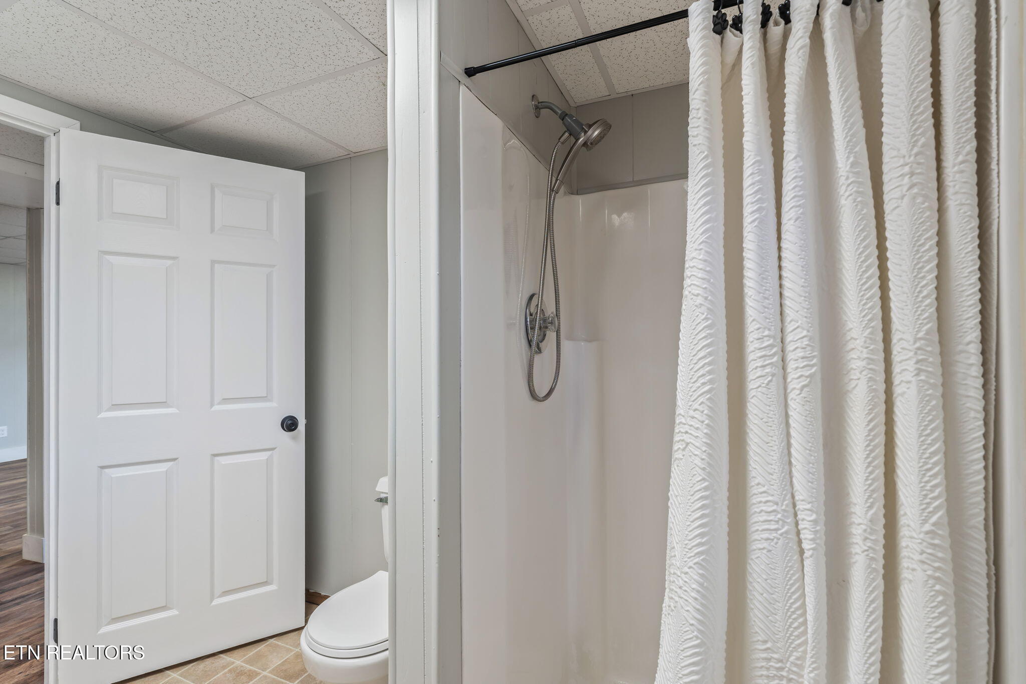 7637 Cranley Road Powell, TN 37849 - Photo 29 of 42 40-web-or-mls-7637 Cranley Road-53