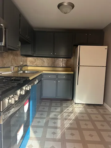 $1,650 | 1463 Mercury Drive, Unit 216, Schaumburg, IL 60193