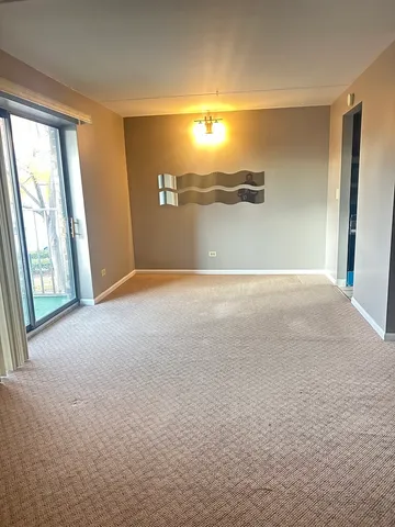 $1,650 | 1463 Mercury Drive, Unit 216, Schaumburg, IL 60193