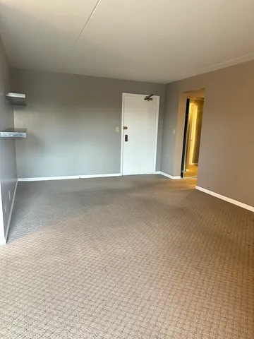 $1,650 | 1463 Mercury Drive, Unit 216, Schaumburg, IL 60193