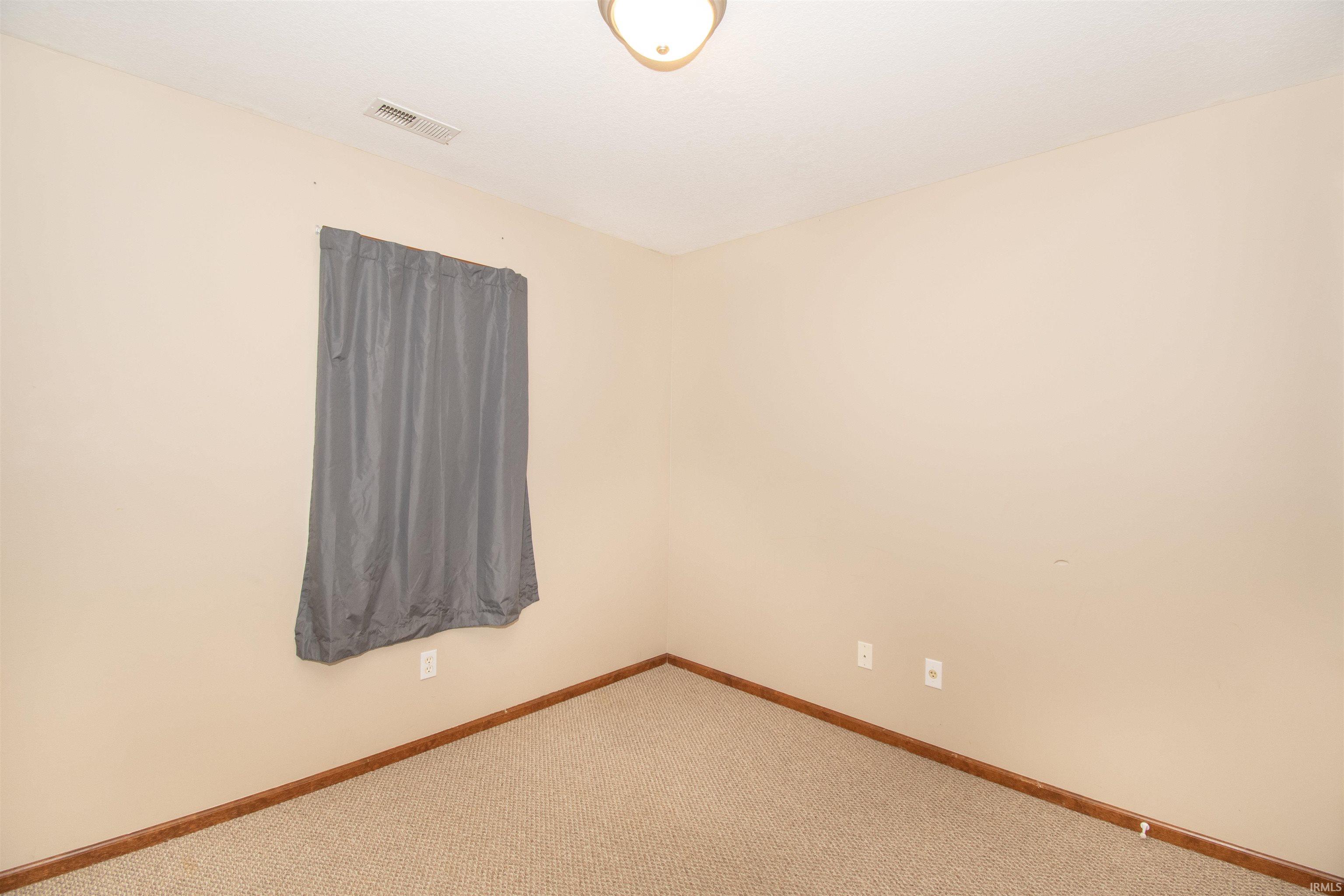 202 North Ivy Lane Butler, IN 46721 - Photo 12 of 15 Gallery Image 12