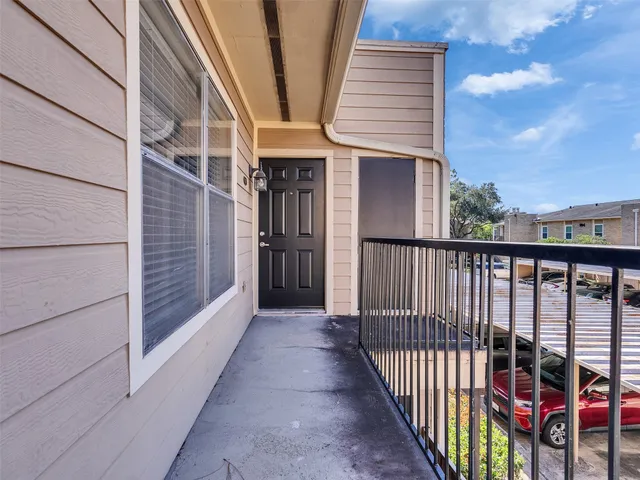 $1,400 | 702 Bering Drive, Unit P, Houston, TX 77057