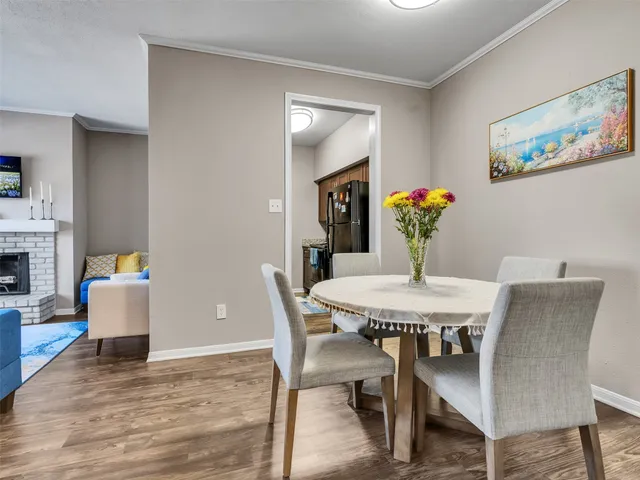 $1,400 | 702 Bering Drive, Unit P, Houston, TX 77057