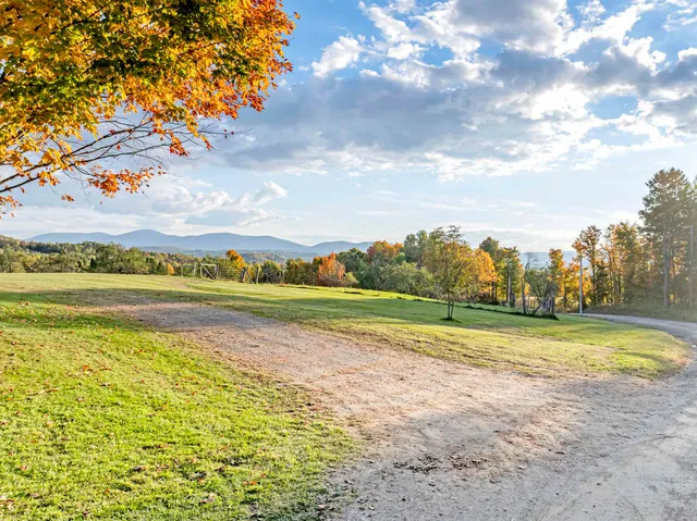 $2,800 | 386 South Hill Road, Colebrook, NH 03576