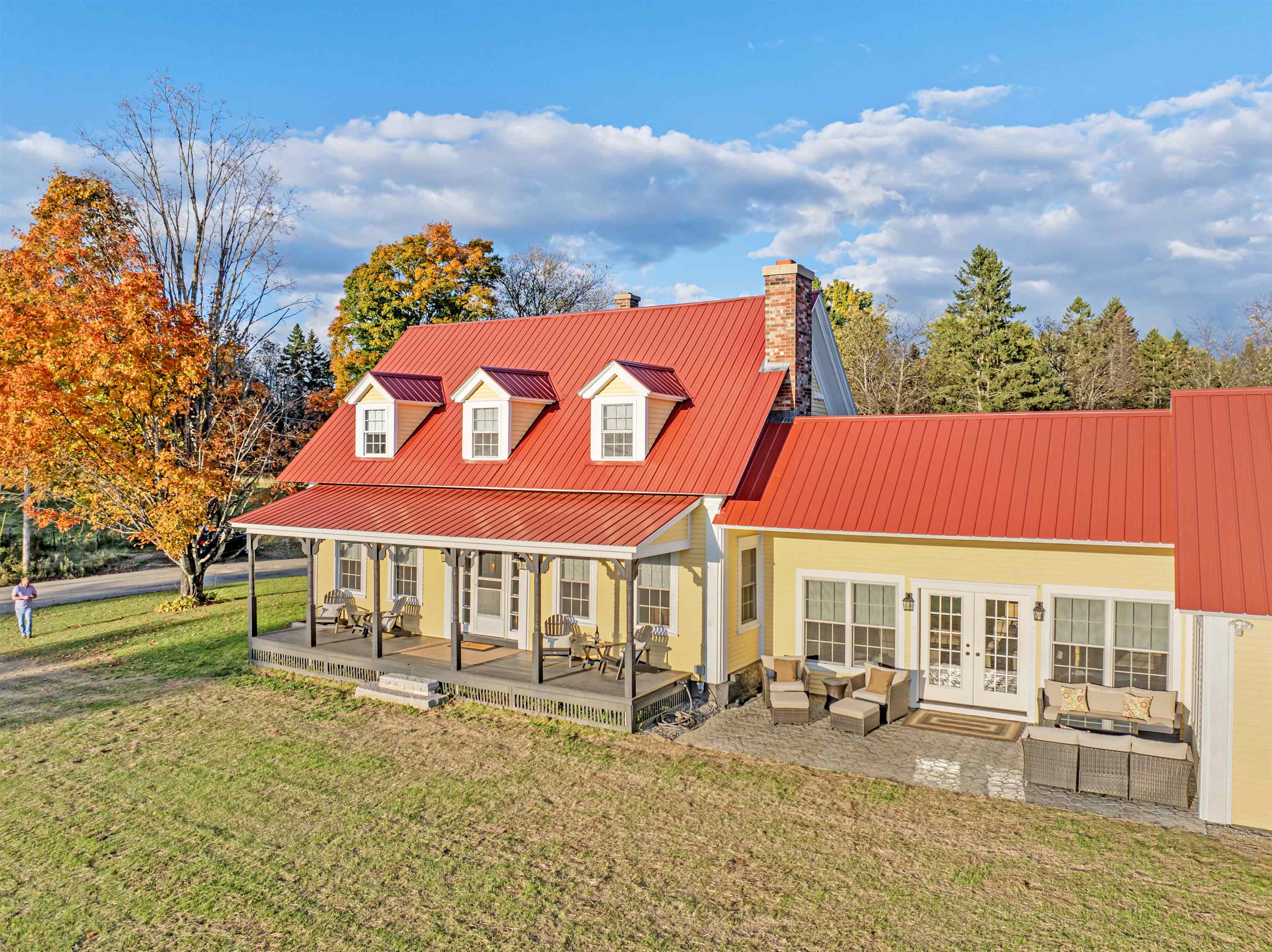 386 South Hill Road Colebrook, NH 03576 - Photo 2 of 60