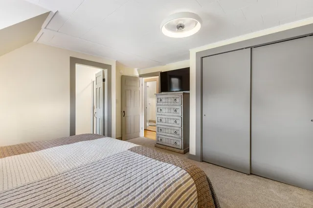 $2,800 | 386 South Hill Road, Colebrook, NH 03576